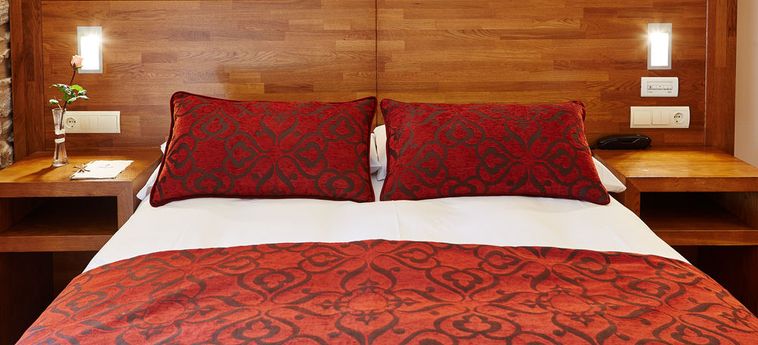 Hotel Mapoula:  SANTIAGO DE COMPOSTELA