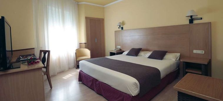 Hotel Congreso:  SANTIAGO DE COMPOSTELA