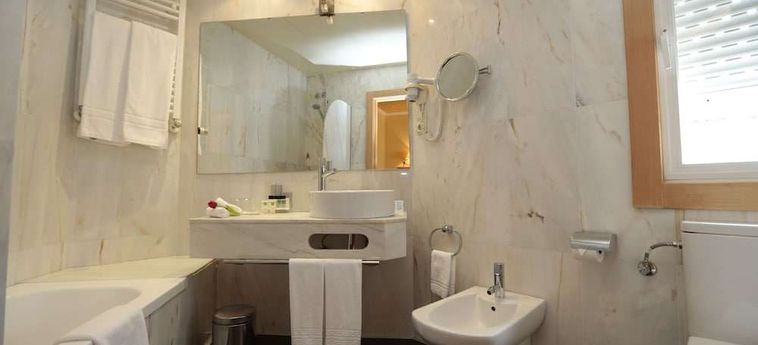 Hotel Congreso:  SANTIAGO DE COMPOSTELA
