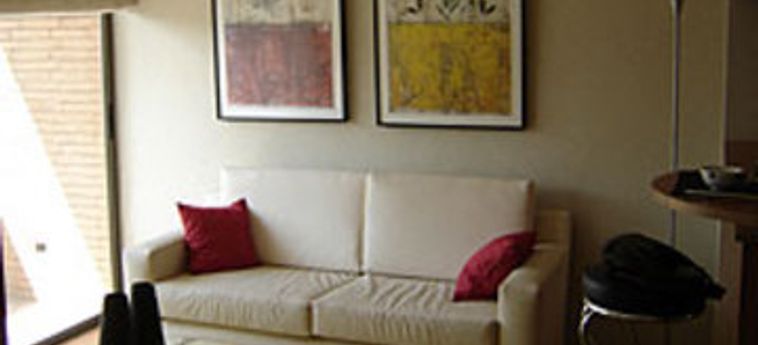Aparthotel Rq Providencia Suites:  SANTIAGO DEL CILE