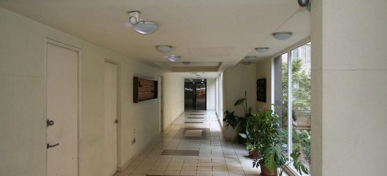 Hotel Bmb Suites:  SANTIAGO DEL CILE