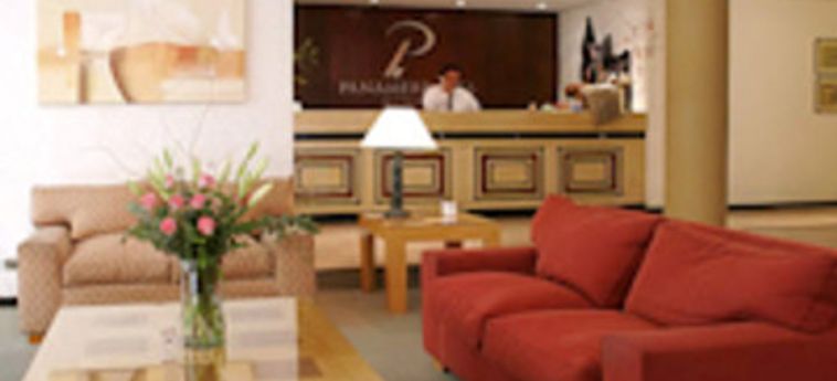 Panamericana Hotel Providencia:  SANTIAGO DEL CILE