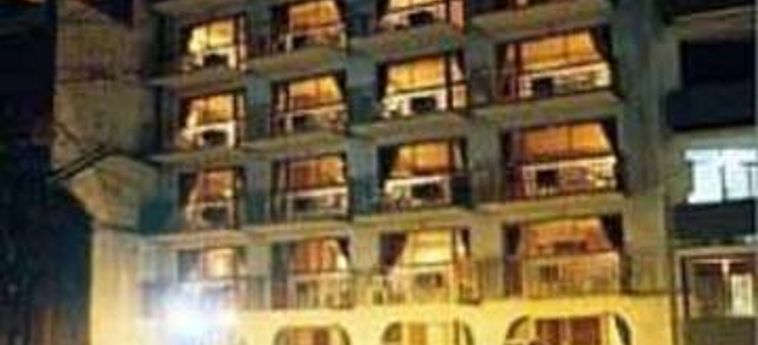 Hotel Windsor Suites:  SANTIAGO DEL CILE