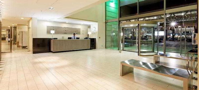 Hotel Holiday Inn Santiago - Airport Terminal:  SANTIAGO DEL CILE