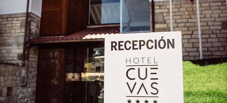 Hotel Cuevas :  SANTILLANA DEL MAR