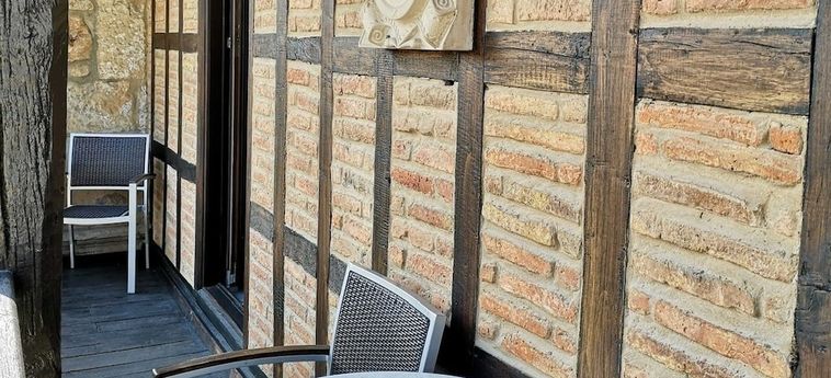 Hotel Suites Con Jacuzzi Santillana Santillana Del Mar: Foto 