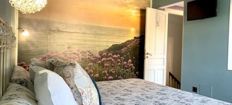 Hotel Suites Con Jacuzzi Santillana Santillana Del Mar: Foto 
