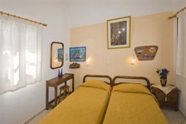 Hotel Argonaftes Villa:  SANTORINI