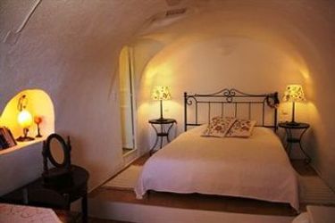 Hotel Aris Caves:  SANTORINI