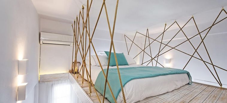 Hotel Athina Luxury Suites:  SANTORINI