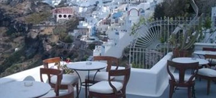 Hotel Athina Luxury Suites:  SANTORINI