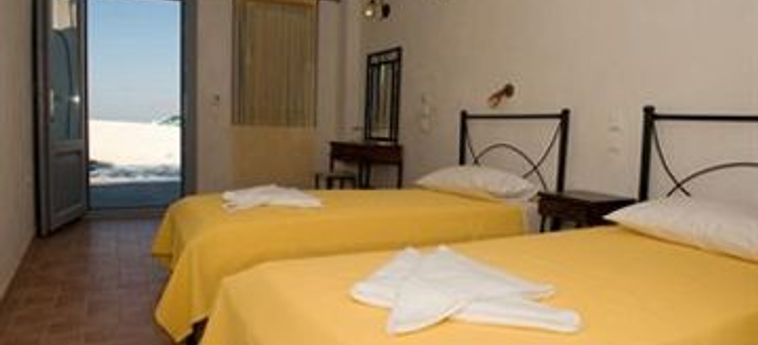 Hotel Villa Murano:  SANTORINI