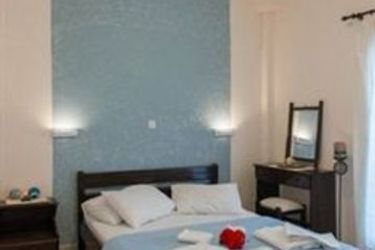 Hotel Akrotiri Dreams:  SANTORINI