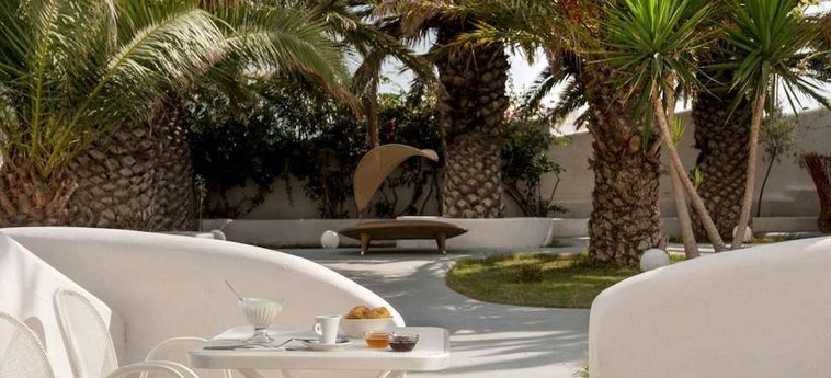 Hotel Daedalus:  SANTORINI