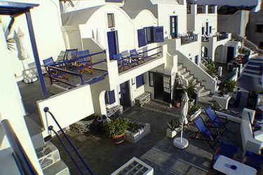 Hotel Efterpi Villas:  SANTORINI
