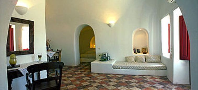 Hotel Fanari Villas:  SANTORINI