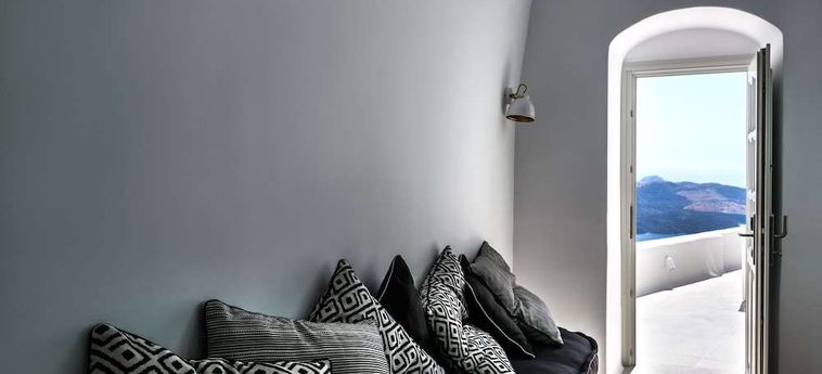 Hotel Nefeles Luxury Suites Santorini : Photo 