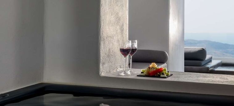 Hotel Nefeles Luxury Suites Santorini : Photo 