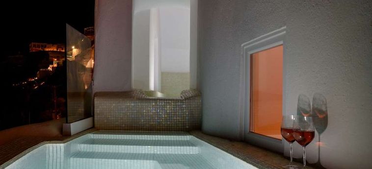 Hotel Nefeles Luxury Suites Santorini : Photo 