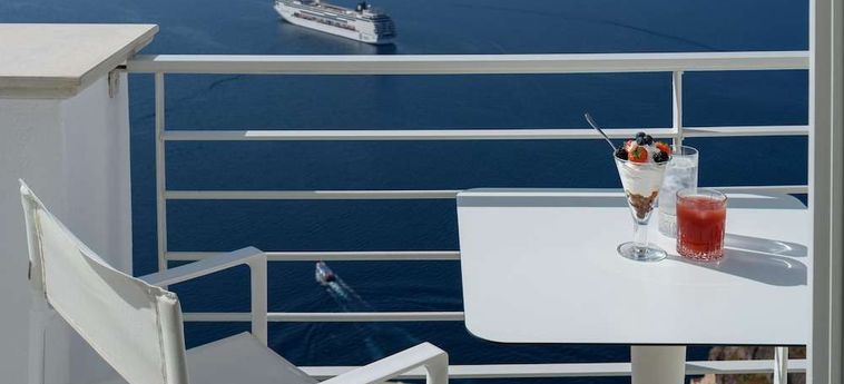 Hotel Nefeles Luxury Suites Santorini : Photo 