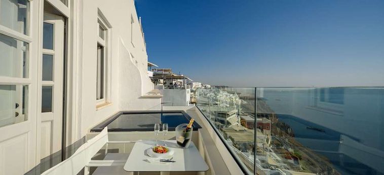 Hotel Nefeles Luxury Suites Santorini : Photo 