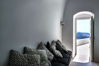 Hotel Nefeles Luxury Suites Santorini: Photo 