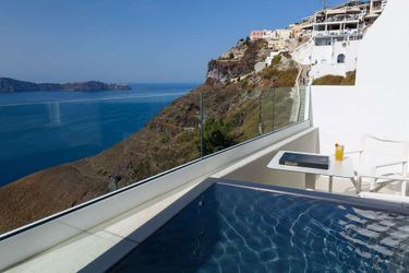 Hotel Nefeles Luxury Suites Santorini: Photo 