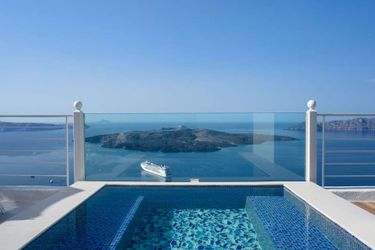 Hotel Nefeles Luxury Suites Santorini: Photo 