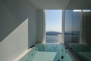 Hotel Nefeles Luxury Suites Santorini: Photo 