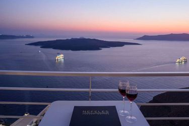 Hotel Nefeles Luxury Suites Santorini: Photo 