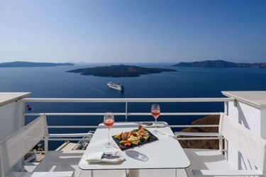 Hotel Nefeles Luxury Suites Santorini: Photo 