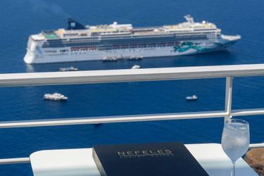 Hotel Nefeles Luxury Suites Santorini: Photo 