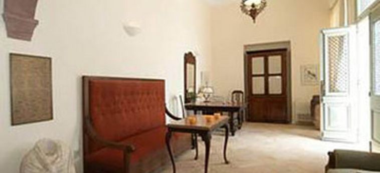 Hotel Aria Lito Mansion:  SANTORINI