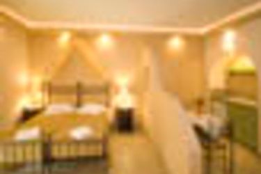 Hotel Anassa Deluxe Suites:  SANTORINI
