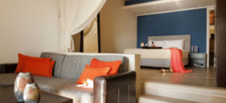 Hotel Galaxy Suites & Spa:  SANTORINI
