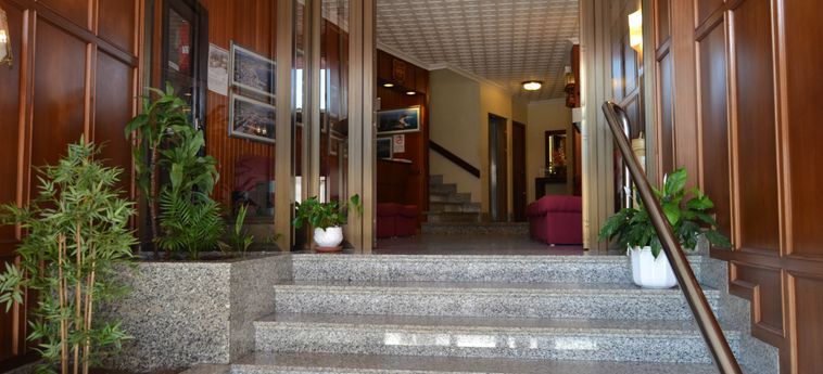 Hotel Nuevo Cachalote:  SANXENXO - PONTEVEDRA