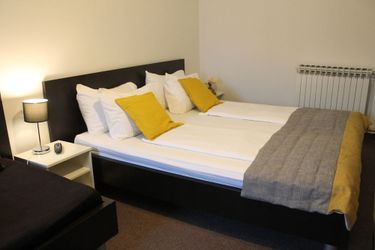Hotel Sokak:  SARAJEVO