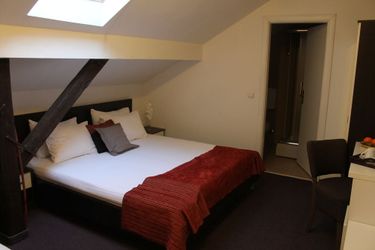 Hotel Sokak:  SARAJEVO