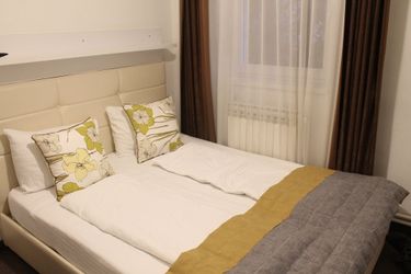 Hotel Sokak:  SARAJEVO