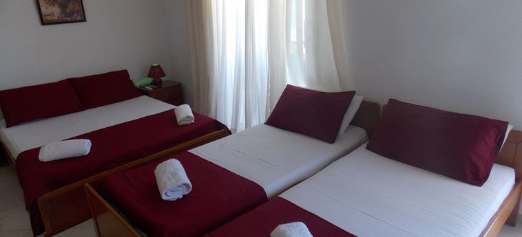 Hotel Villa Doka:  SARANDA