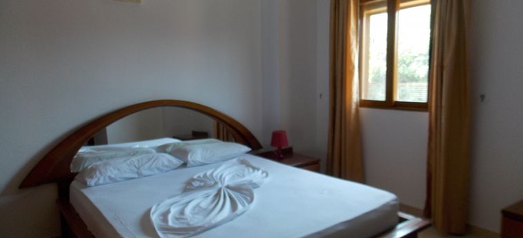 Hotel  Horizont:  SARANDA