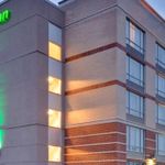 HOLIDAY INN & CONFERENCE CENTRE 3 Stars