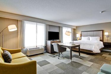 Hotel Hmptn Ste By Hilton Saskatoon Airport Saskatchuwan, Canada:  SASKATOON