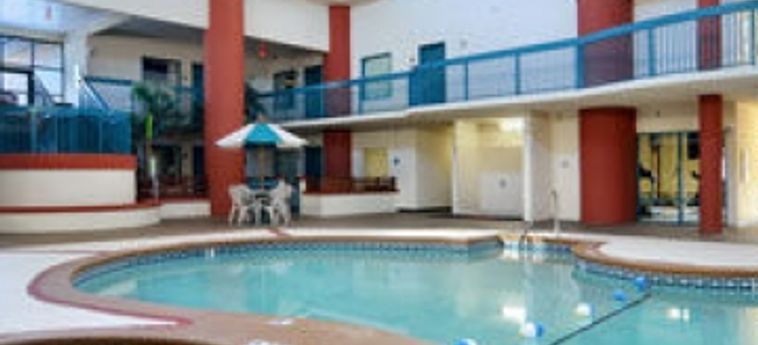 Hotel Days Inn And Suites Savannah Gateway/i-95 And 204:  SAVANNAH (GA)