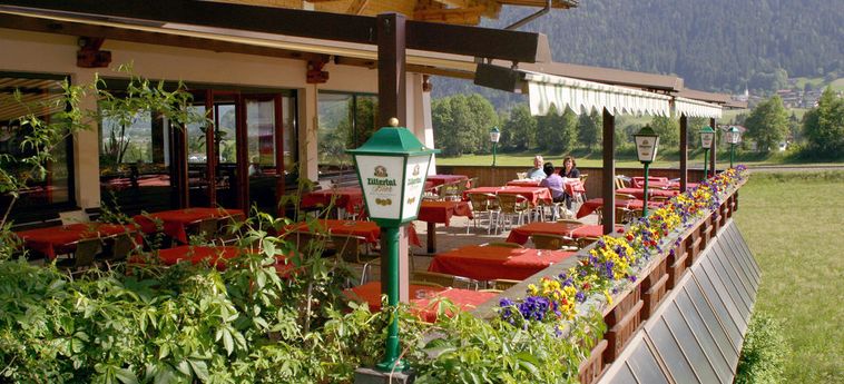 Hotel Zum Senner Zillertal - Adults Only:  SCHLITTERS
