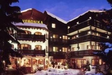 Hotel Veronika:  SEEFELD