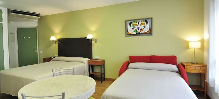 Hotel HOTEL APARTAMENTOS ARALSO