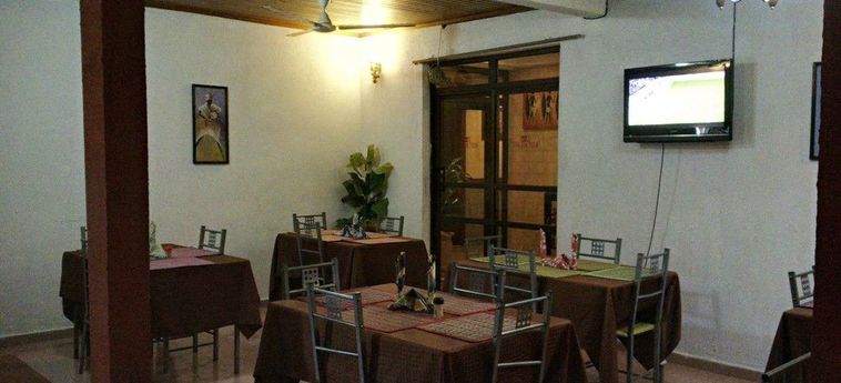 Takoradi Standard Hotel Sekondi - Takoradi: Foto 