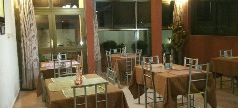 Takoradi Standard Hotel Sekondi - Takoradi: Foto 