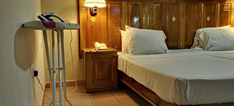 Takoradi Standard Hotel Sekondi - Takoradi: Photo 